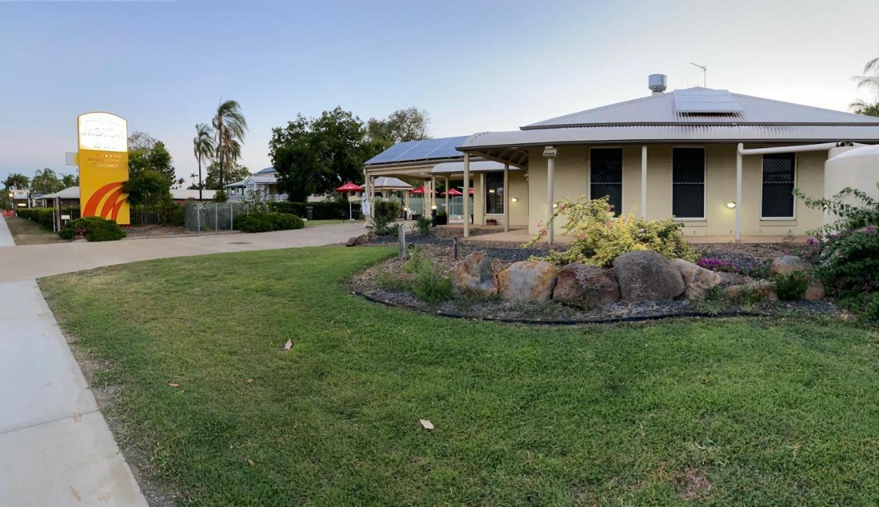 Country Roads Motor Inn Gayndah Kültér fotó